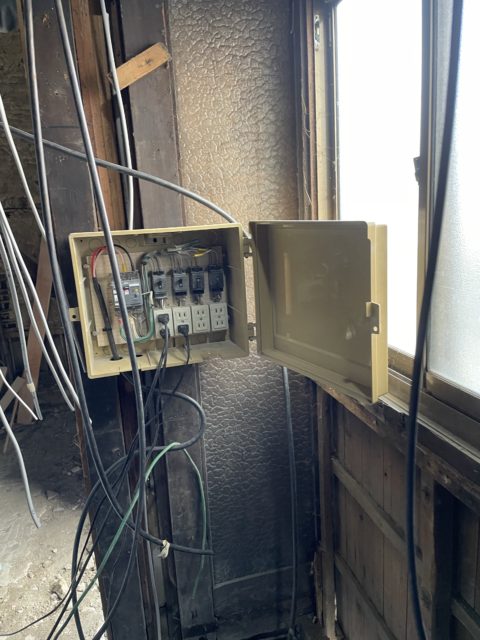 御器所電源工事